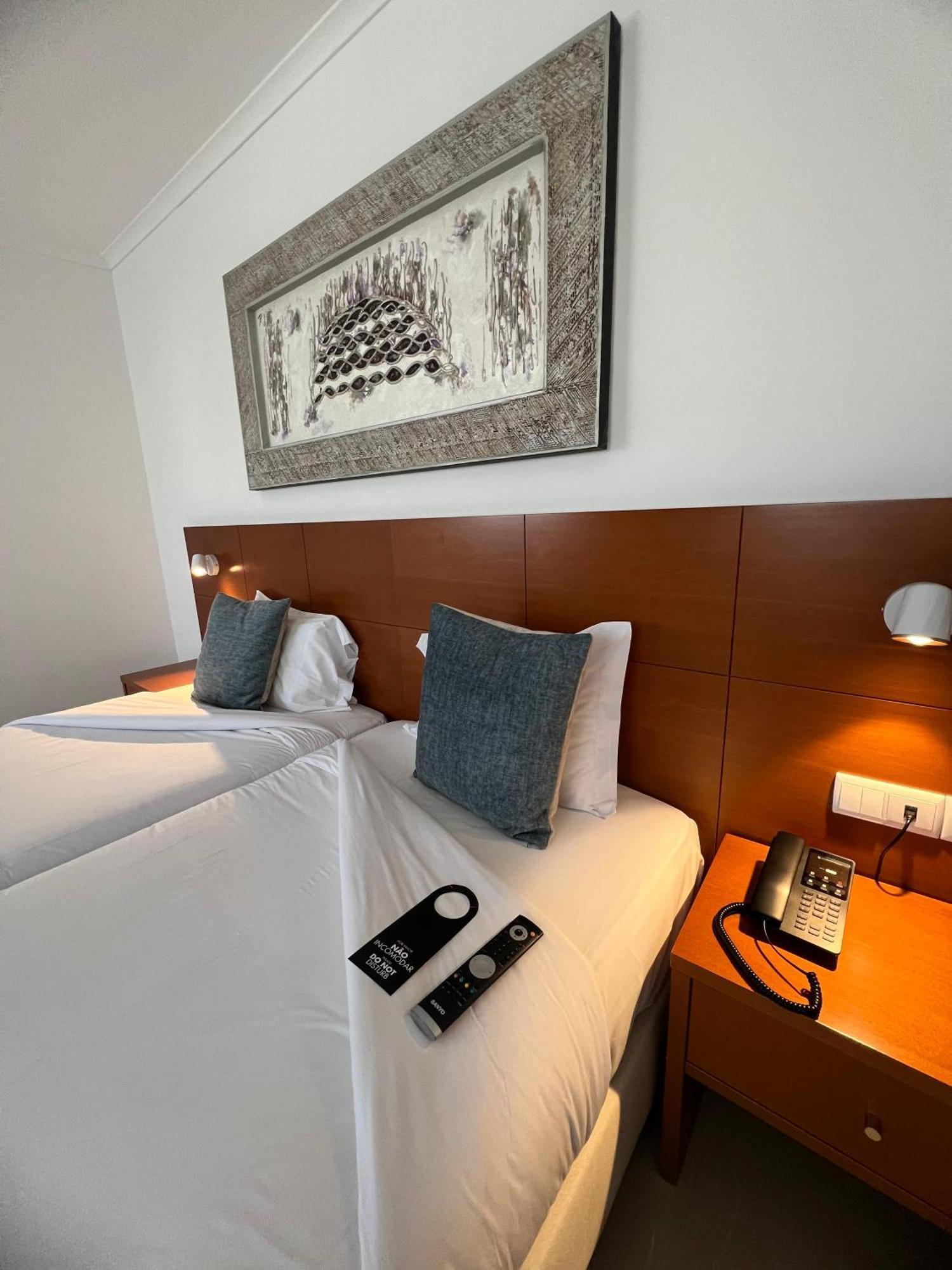 Be One Hotel Caldas Da Rainha - By Mhmb Hospitality Habitación foto