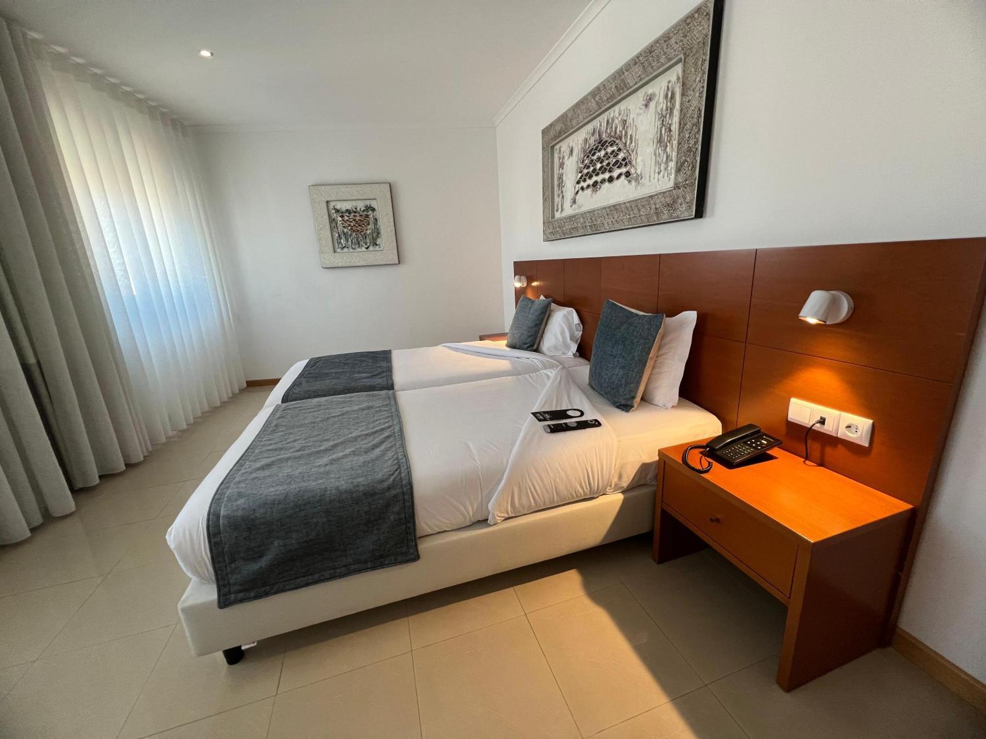 Be One Hotel Caldas Da Rainha - By Mhmb Hospitality Habitación foto
